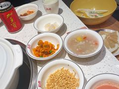 -三人行骨头王火锅(长寿店)