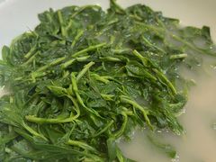 -东豪园林海鲜酒家(南港路辅路店)