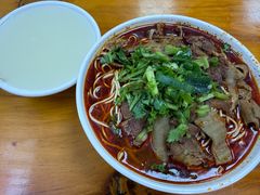 -汪胖子襄阳牛肉面(华丰路店)