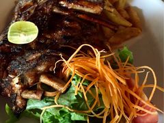 -Pundi Pundi Restaurant