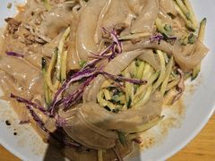 -关东小磨东北菜(上海长风大悦城店)