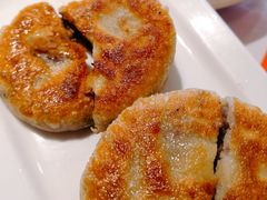 -鸿星花园酒家(银亿家园店)