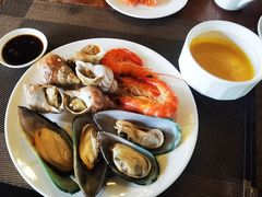 -大中华希尔顿酒店-念自助餐·海南美食·三文鱼