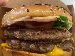 -麦当劳(呼市新华东街店)