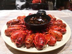 -巴厘龙虾·榜首油焖大虾(音乐学院·沿江酒馆店)