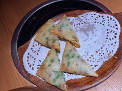 -吃饭皇帝大土家民族菜(荟聚店)