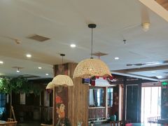 -萬家灯火·私房湘菜·22年老手艺(南岭大道店)