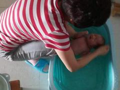 -爱月宝月嫂·育儿嫂(哈尔滨总店)