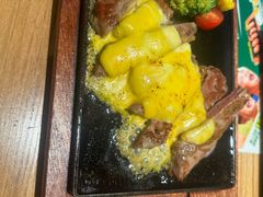 -豪客来牛排(重庆三峡广场步行街1704店)