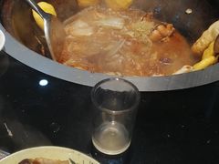 -松江屯东北农家铁锅炖(沧州店)