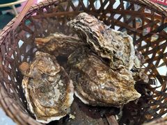 -蚝堡海鲜·威海菜·海肠捞饭·烧烤·亚洲吃蚝公司(幸福门店)