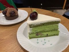 抹茶樱桃戚风蛋糕-猫里有甜