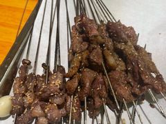 -六福烧烤酒馆(秦隆步行街店)