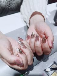 -丽心自助美甲美睫