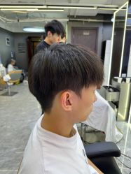 -藤野造型烫发染发