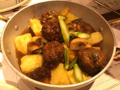 -Tapa Tapa