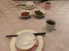 -小梅鸽香港餐厅·小鼎玖煲(南湖店)