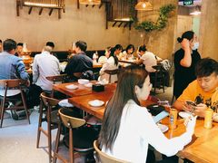 大堂-炉小二铜锅牛蛙•川湘菜(三里屯店)