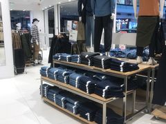 -优衣库(威海威高购物中心店)