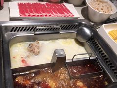 -海底捞火锅鲜切牛肉主题店(长寿路店)