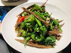炝拌丝瓜尖-京味斋·北京烤鸭(华威桥北工大店)