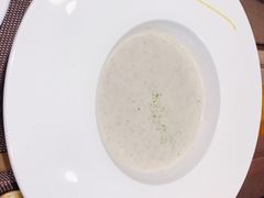 蘑菇汤-LUCCA卢卡西班牙海鲜饭(远洋广场店)