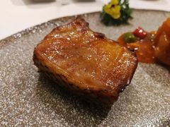 特色本帮熏鱼-涵苑私宴定制(外滩店)