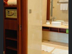 -上海浦东康桥绿地假日酒店