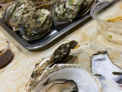 -蚝哥花姐湛江烤生蚝(美丽湾市场店)
