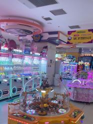 -乐多星球潮玩中心(沈阳嘉里城店)
