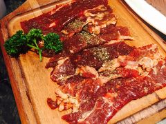 -热火朝天鲜切牛肉火锅(南强街巷店)