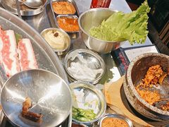 -哈哈碳都·牛肋条无限自助烤肉(宝龙店)