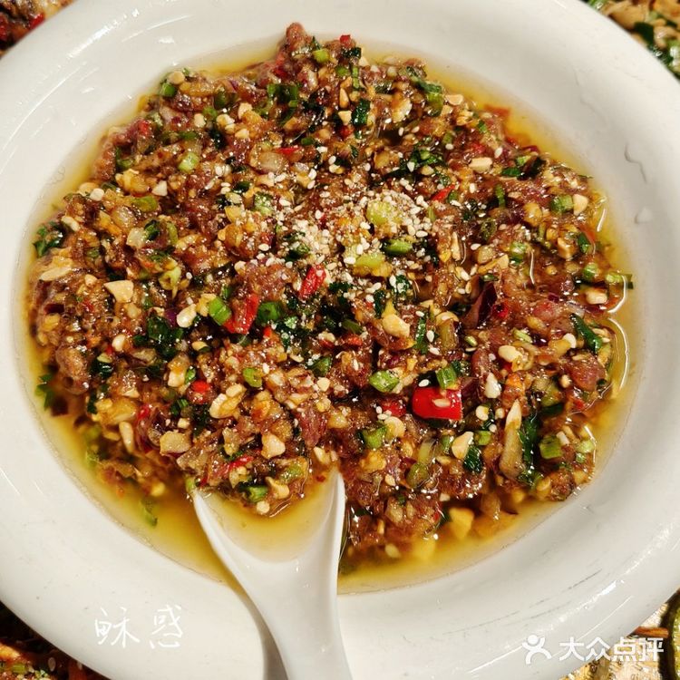 在昆明！发出疯狂尖叫的佤族风味烧烤！！