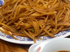 -老天桥酱肉烧饼夹肘子(天桥店)