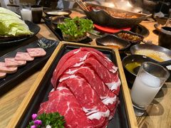 -湊湊火锅·茶憩(杭州湖滨银泰in77店)