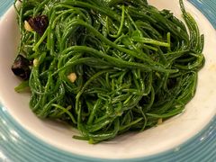 -乡村馕坑肉·烧烤·新疆菜·本地人更爱吃(阿勒泰首店)