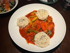 -Fuzzy Bistro 浮几韩餐·茶酒馆