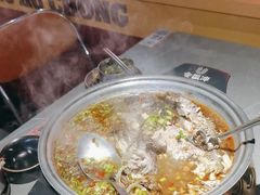 -令狐冲·炭烤活鱼(宝龙店)