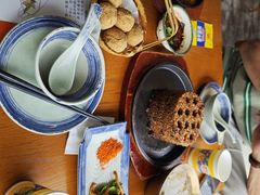 -包整·丝娃娃(一览甲秀楼风景店)