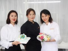 -美斯烘焙培训学院•蛋糕•面包•咖啡(宝安校区)