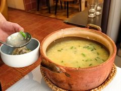 -鲜入唯煮·港式海鲜牛肉火锅(金宝街店)