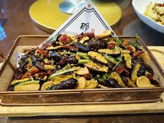 -那家老院子东北菜·饺子·小鸡炖蘑菇(艳华街店)