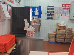 -塔斯汀中国汉堡(横岗志健广场店)