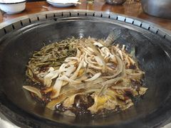 -铁锅炖灶台鱼老三炖鱼馆