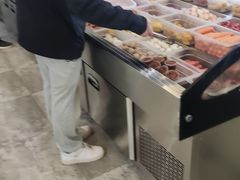 自助取餐区-锅神麻辣烫