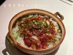 功夫腊味煲仔饭-八府香鸭·啫啫煲(华山路店)