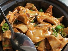 菌烧千页豆腐-人人居(四府街店)