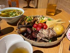 -阿斯牛牛十二餐厅•四季餐厅(民族大道店)