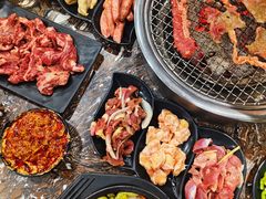 -啊美丽炭火烤肉(滑翔一店)