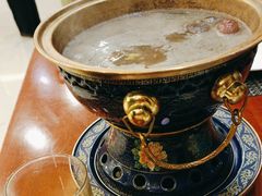 -元一希尔顿酒店·鲜切牛肉火锅禅自助餐厅